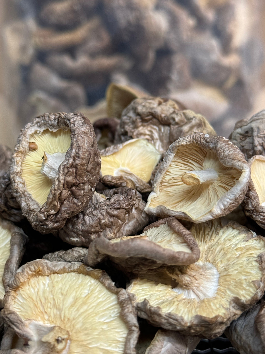 Premium Dehydrated Shiitake Mushrooms 2 oz